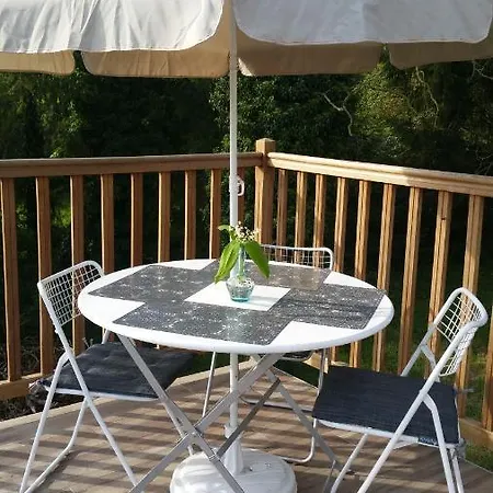 Aux Nobles Acacias Appartement
