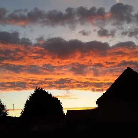 Aux Nobles Acacias Appartement *