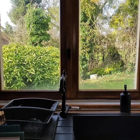 Aux Nobles Acacias Appartement